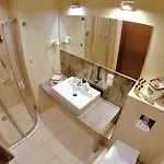 Apartman 116 Duzy Rodzinny Z Aneksem Kuchennym 200 M Od Morza Jacuzzi I Sauny W Obiekcie