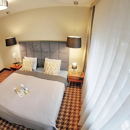 116 Duzy Rodzinny Z Aneksem Kuchennym 200 M Od Morza 코워브제크