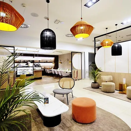 116 Duzy Rodzinny Z Aneksem Kuchennym 200 M Od Morza アパート *