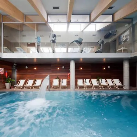 116 Duzy Rodzinny Z Aneksem Kuchennym 200 M Od Morza Jacuzzi I Sauny W Obiekcie Apartmán