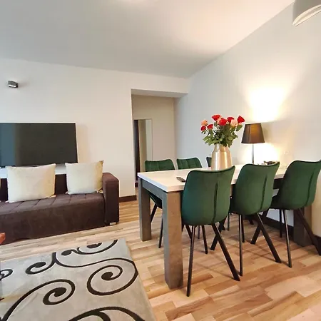Apartmán 116 Duzy Rodzinny Z Aneksem Kuchennym 200 M Od Morza Jacuzzi I Sauny W Obiekcie *
